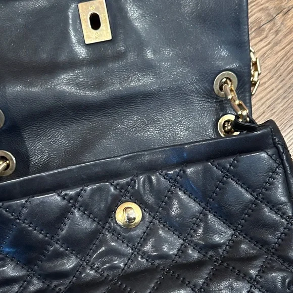 Chanel Quilted Black Shoulder Bag with Gold Accents - Picture 8 of 16